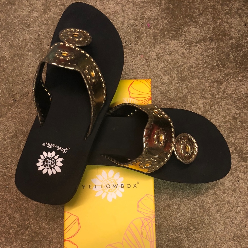 Yellow box sandals!